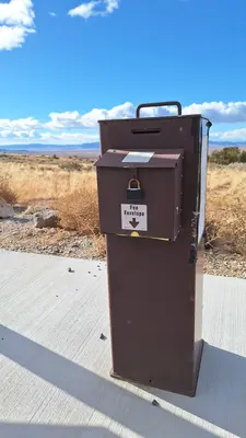 20231208 Simpson Springs campground fee box (53503646165)