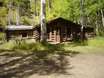 Dawson Cabin exterior 1