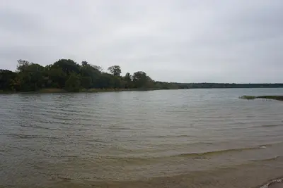 Cleburne State Park October 2020 03 (Cedar Lake)