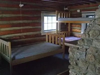 Bear creek cabin2