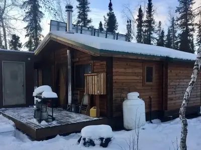 Coldfoot Cabin