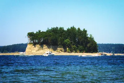 Cutts Island, 01