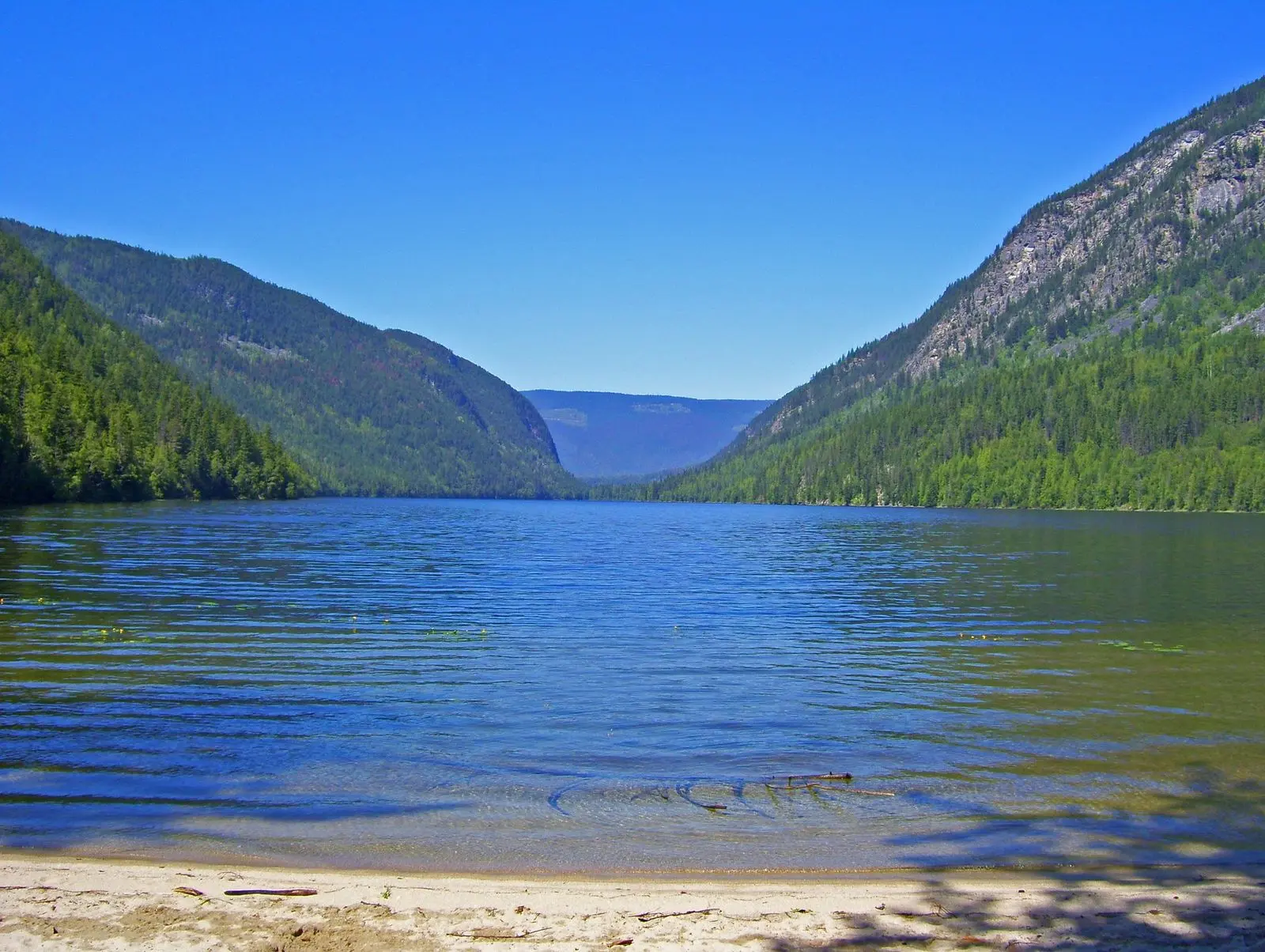 Photo of Momich Lakes Park