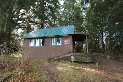 Castle flats cabin22