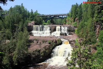 Waterfalls-at-gooseberry-falls.jpg - panoramio