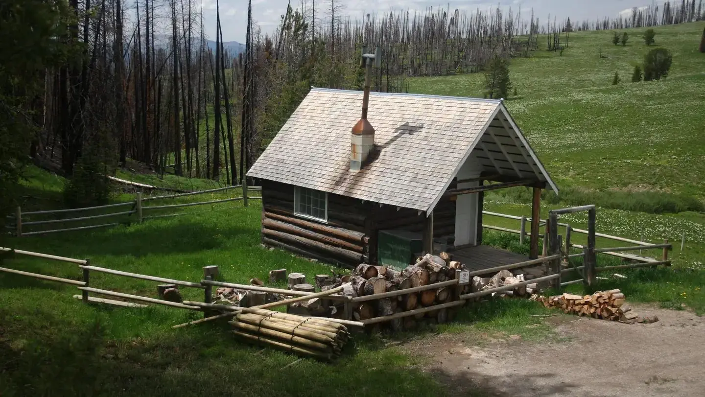 West Foek cabin and background scenery