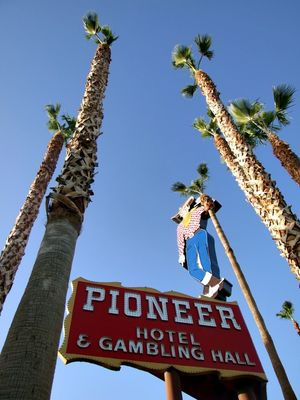 Pioneer Gambling Hall (4372920571)
