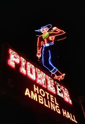 Pioneer at night (4372920233)