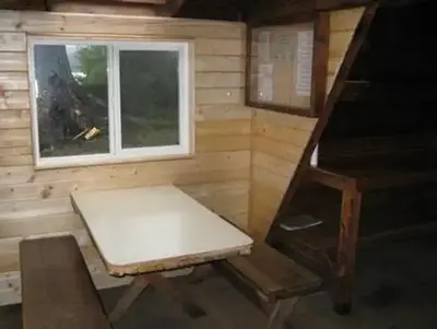Piper island cabin2