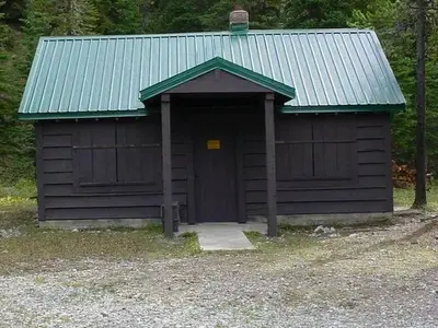 Rustic, single room Forest Service cabin