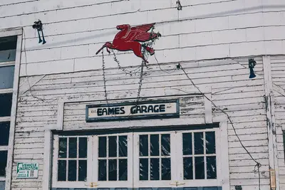 Eames Garage, Errol, New Hampshire (30318672301)