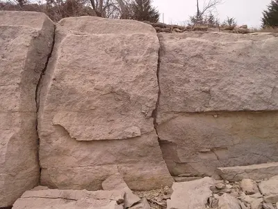 Cottonwood Limestone, less weathered