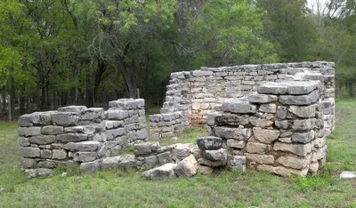 Mckinney horse trainers cabin