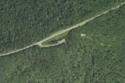 Cherohala Skyway restroom/trail head