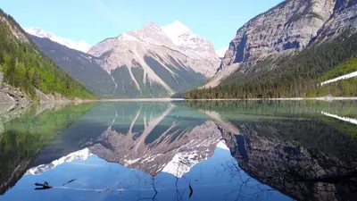 Mount Robson Provincial Park - Kinney Lake