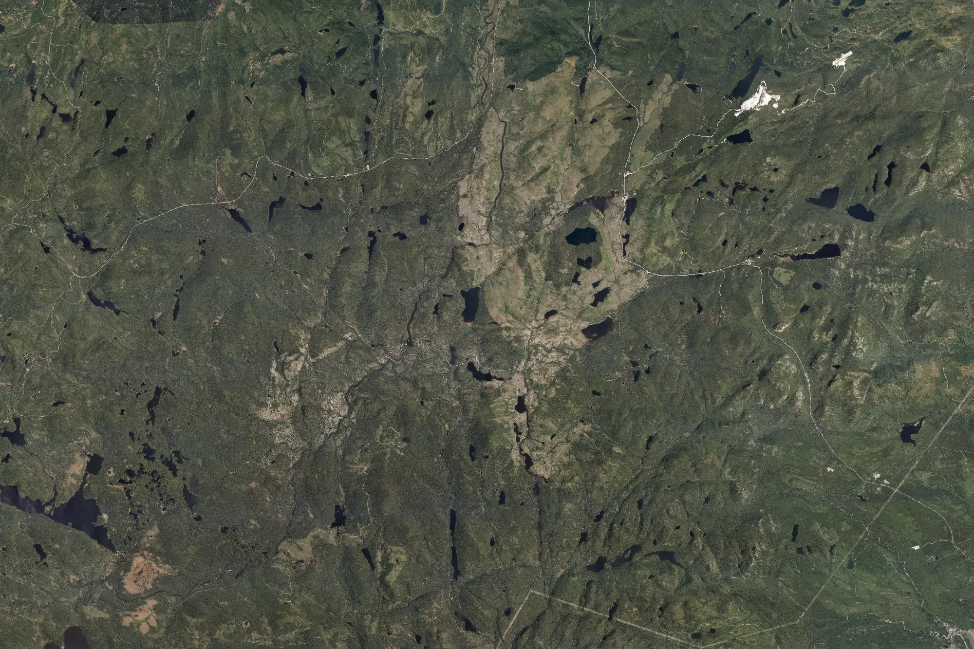 Aerial view of Grands-Jardins National Park (Québec)