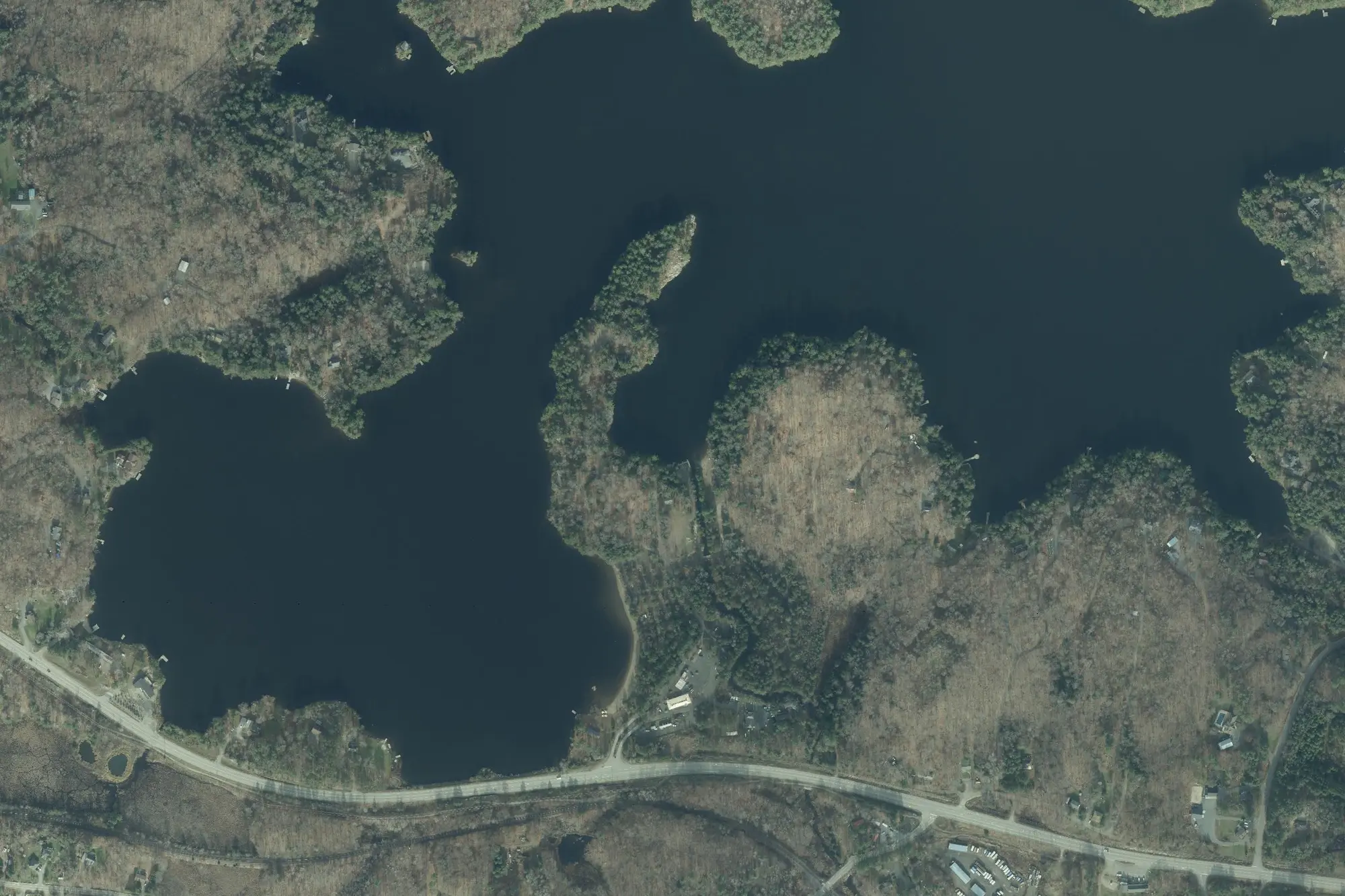 Aerial view of Oastler Lake Provincial Park (Recreational Class)