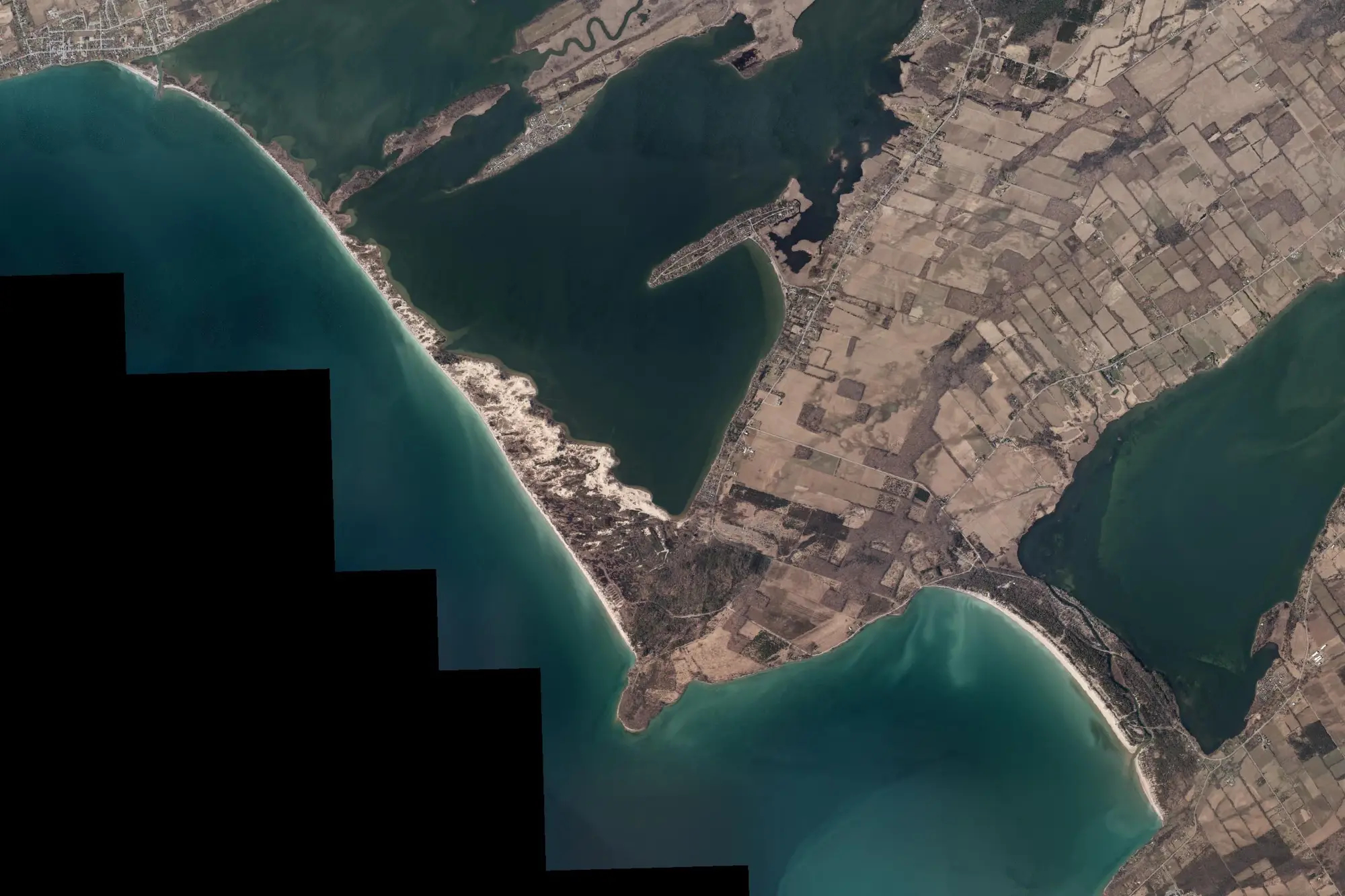 Aerial view of Sandbanks Provincial Park (Natural Environment Class)