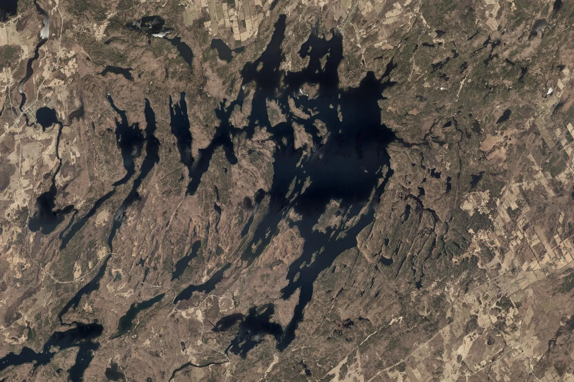 Aerial view of Charleston Lake Provincial Park (Natural Environment Class)