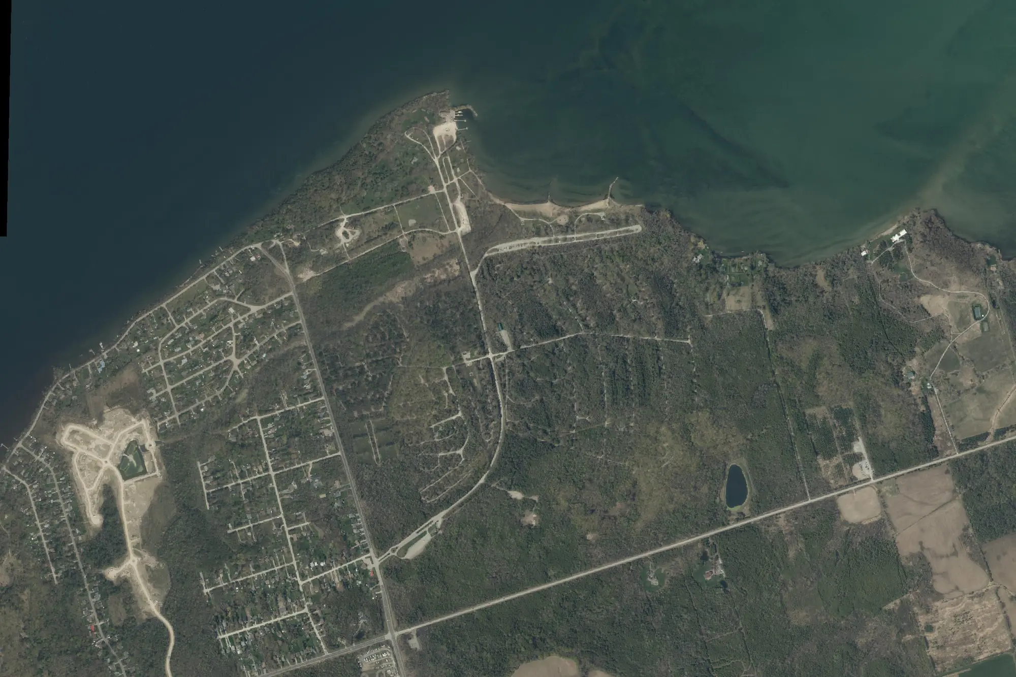 Aerial view of Sibbald Point Provincial Park (Recreational Class)