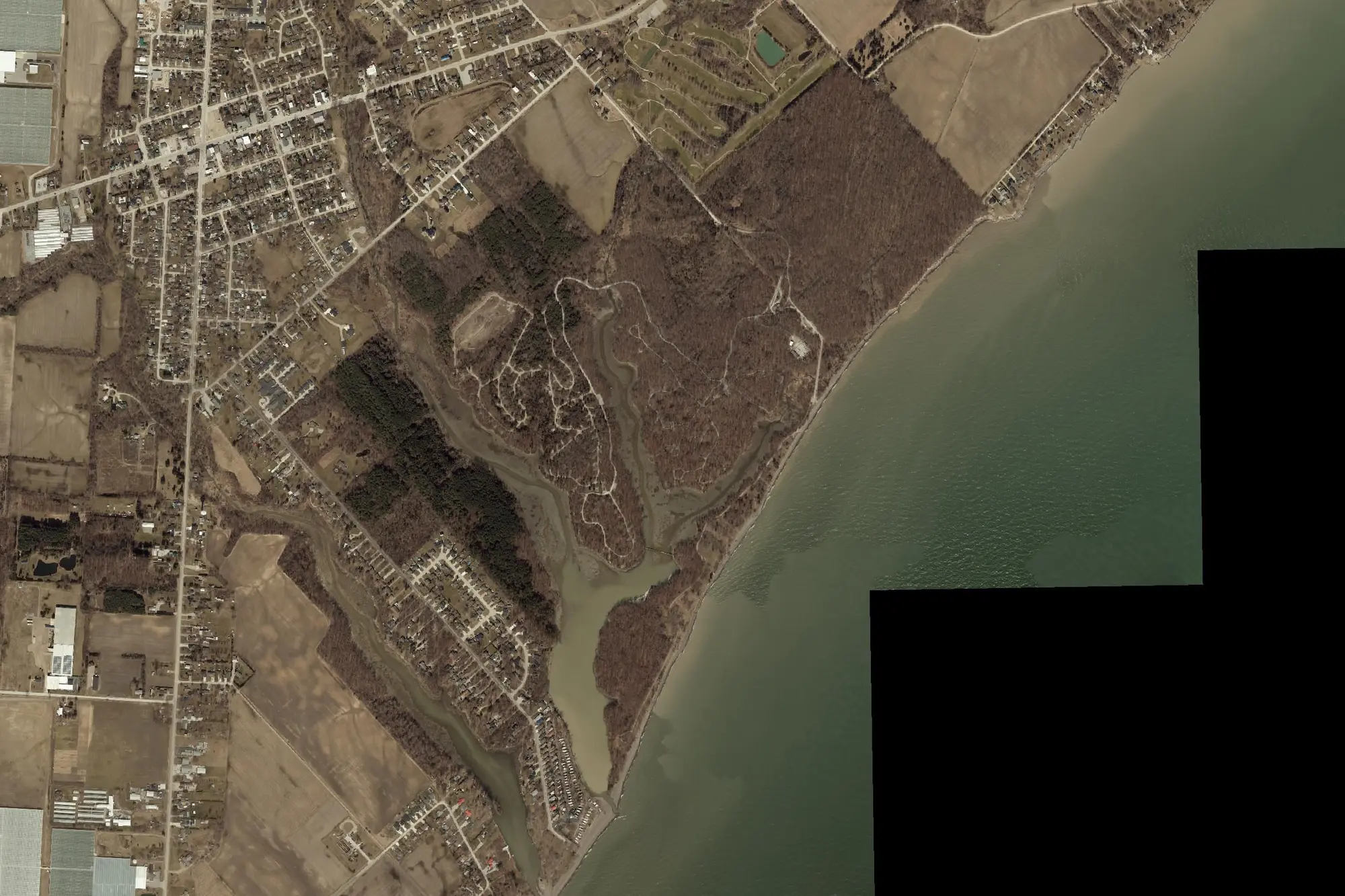 Aerial view of Wheatley Provincial Park (Recreational Class)