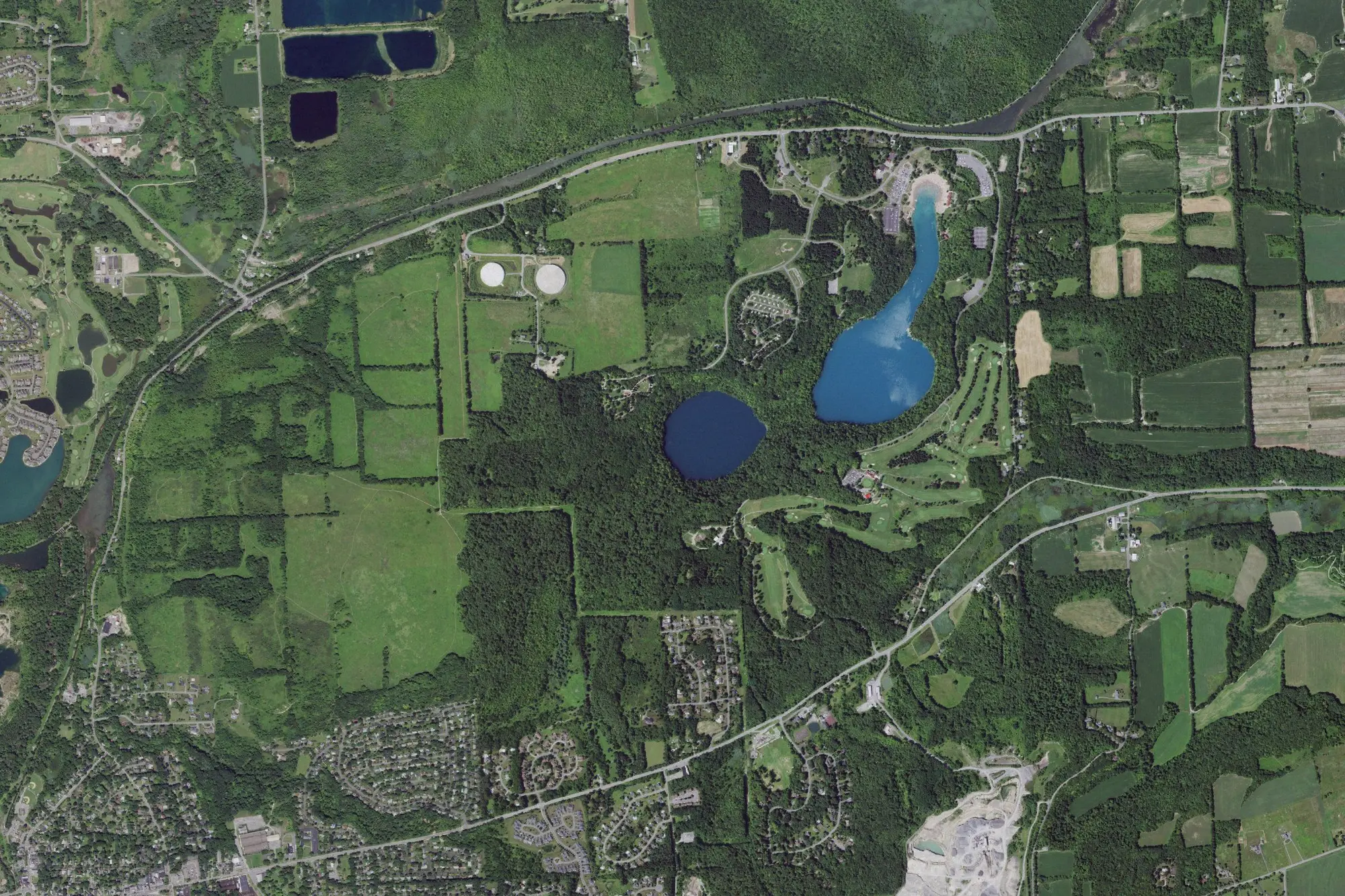 Aerial view of Green Lakes State Park