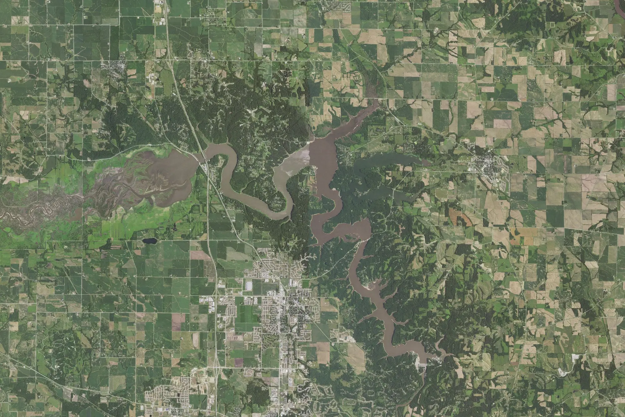 Aerial view of Coralville Lake