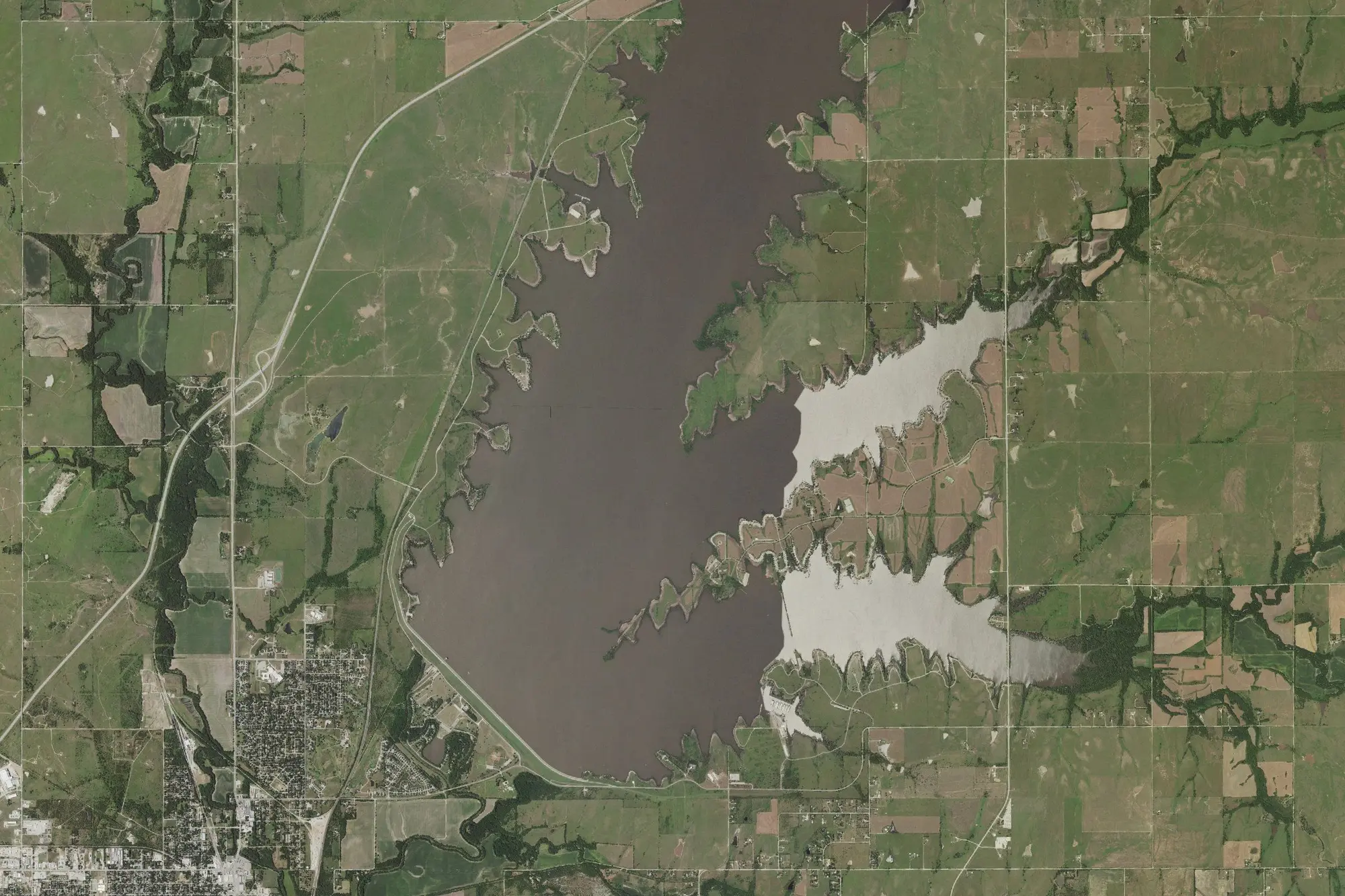 Aerial view of El Dorado State Park