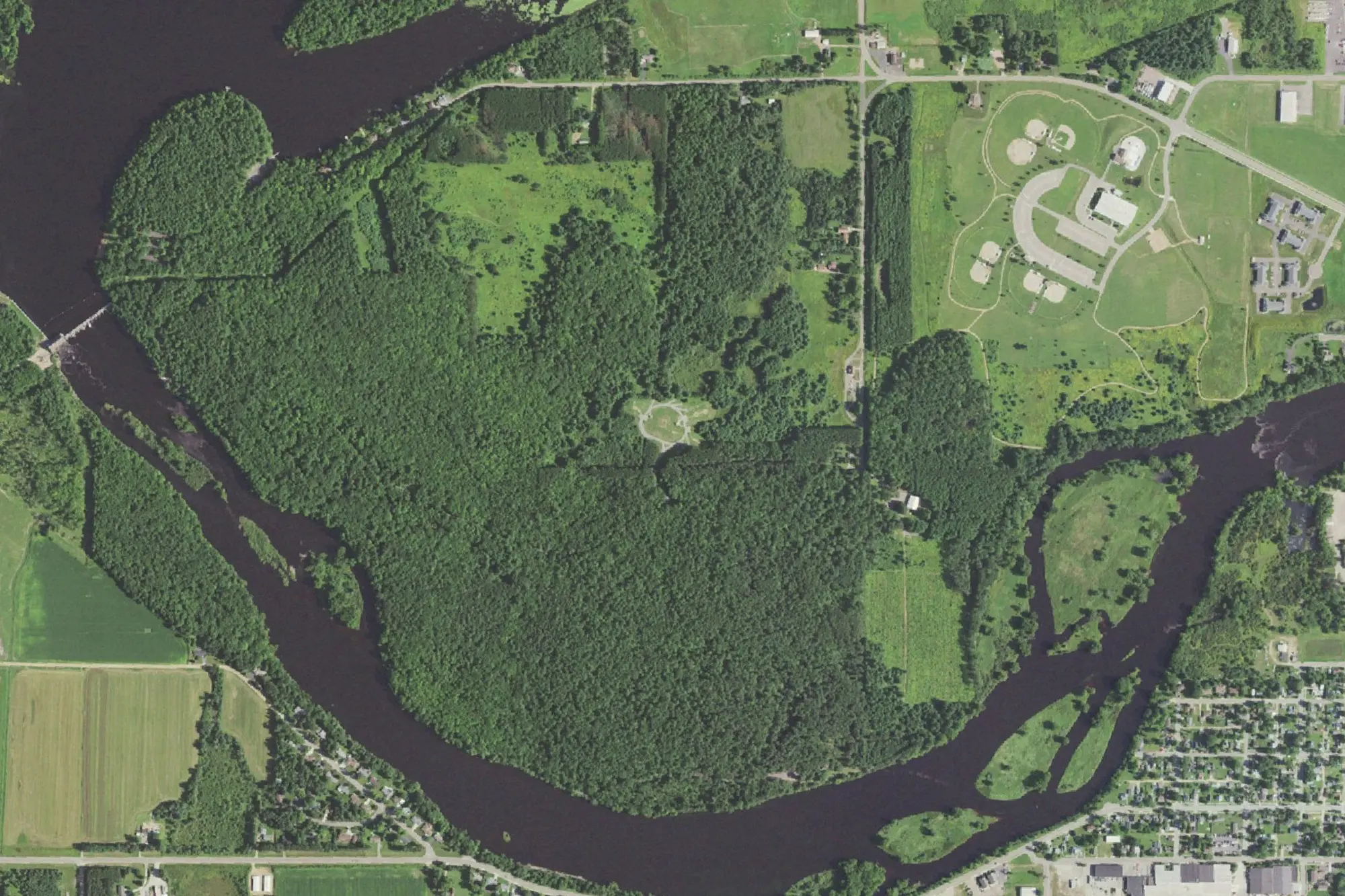 Aerial view of Council Grounds State Park