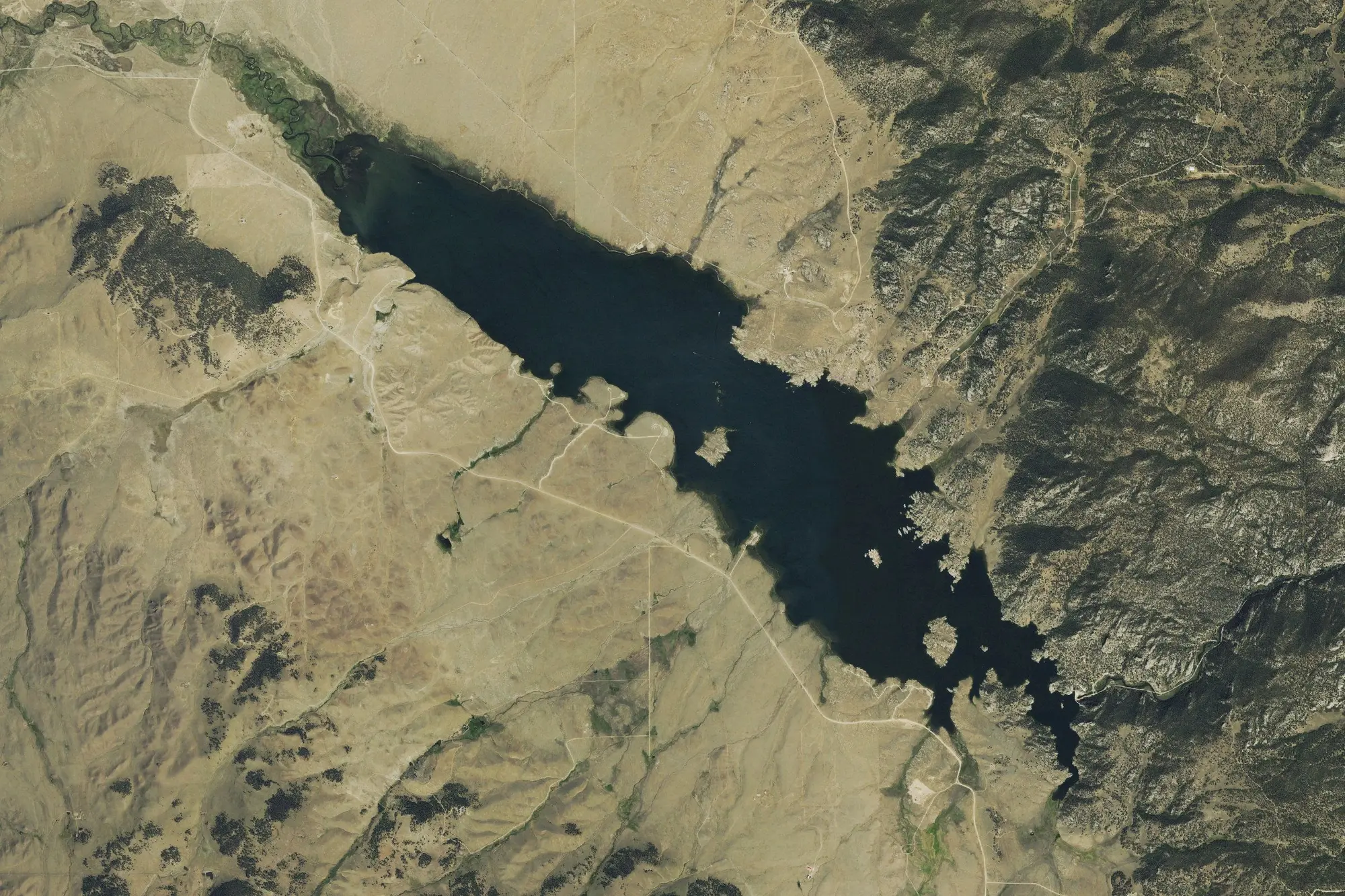 Aerial view of Eleven Mile State Park
