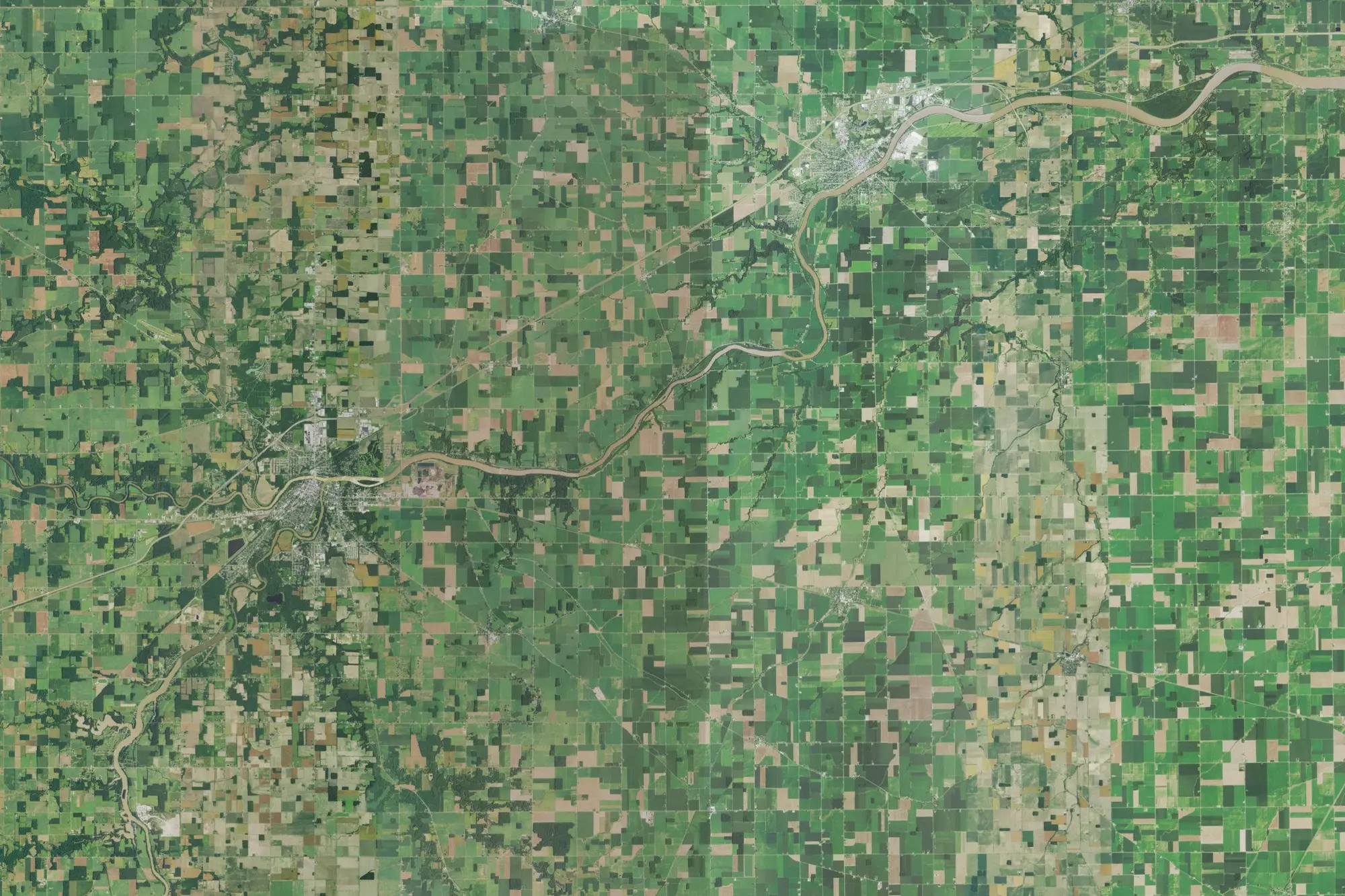 Aerial view of Independence Dam State Park