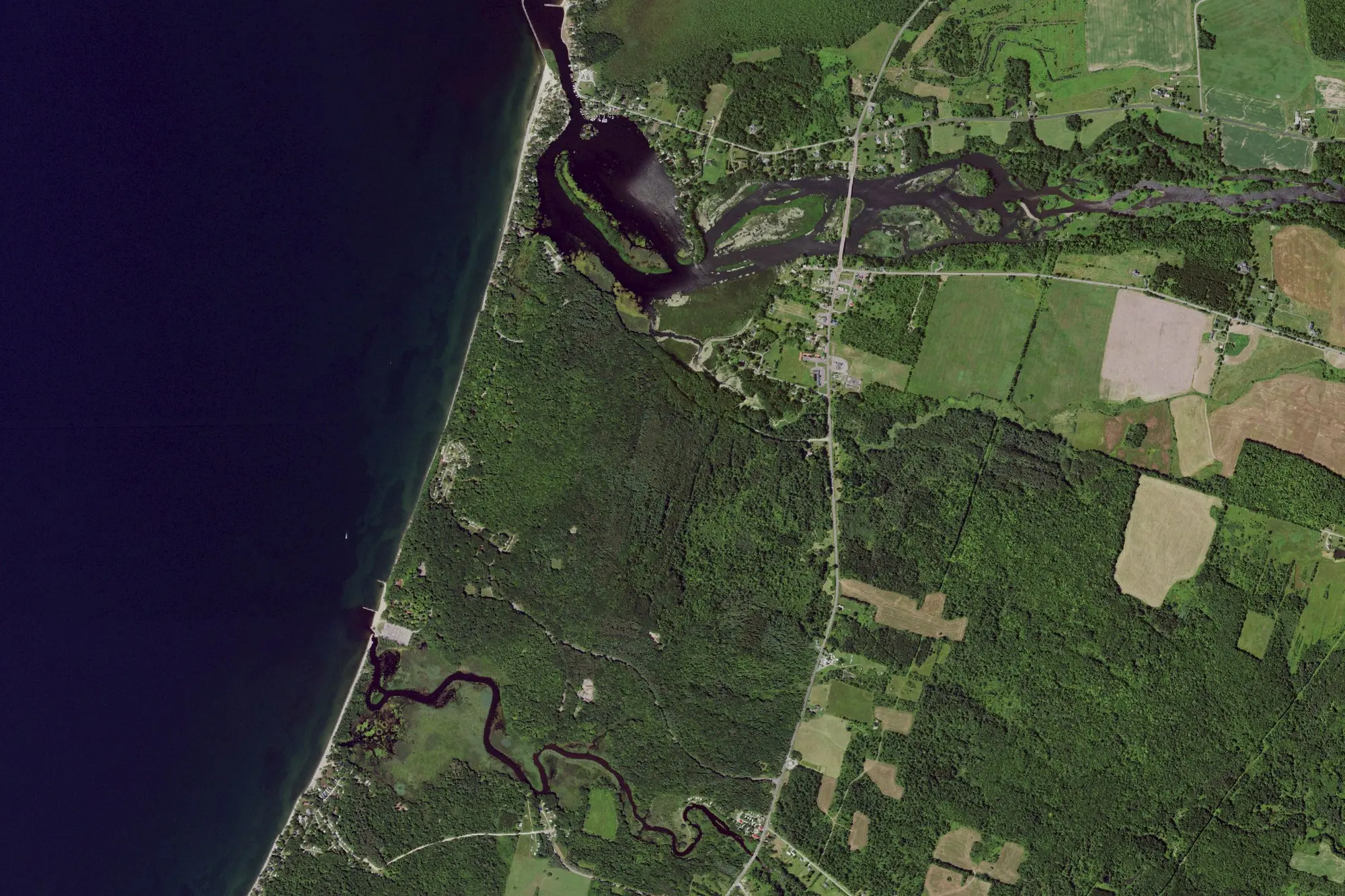 Aerial view of Selkirk Shores State Park