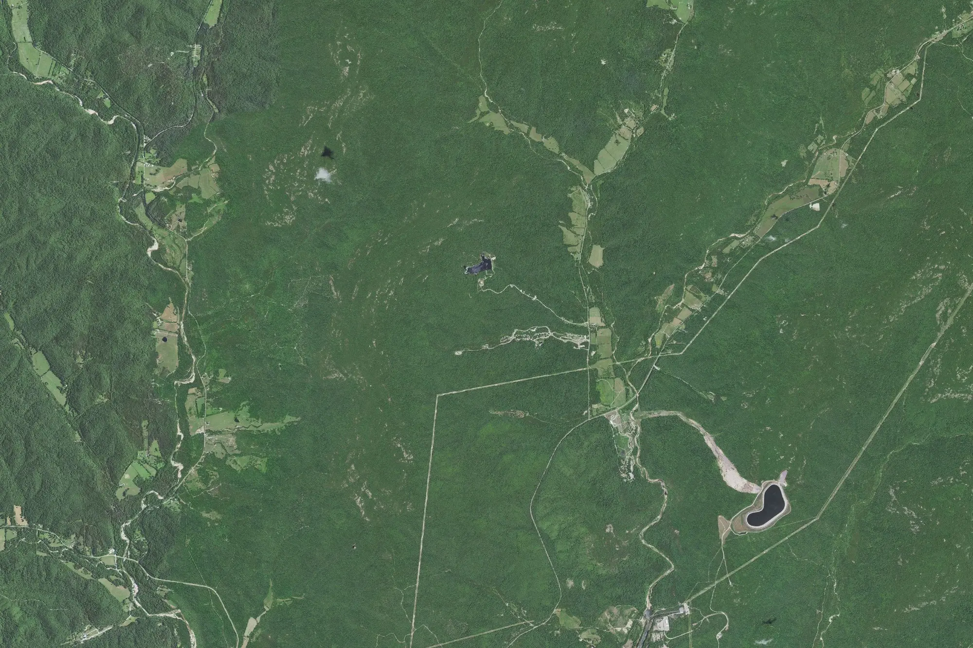 Aerial view of Johnson's Shut-Ins State Park