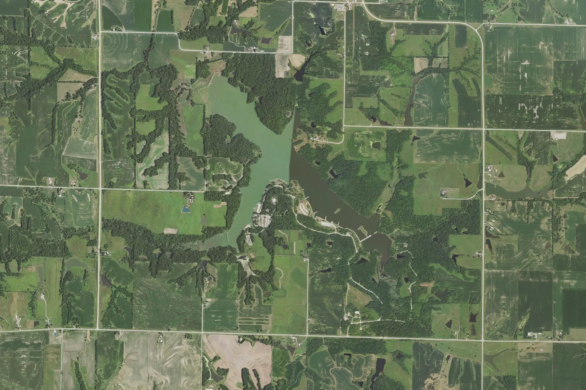 Aerial view of Lake Darling State Park