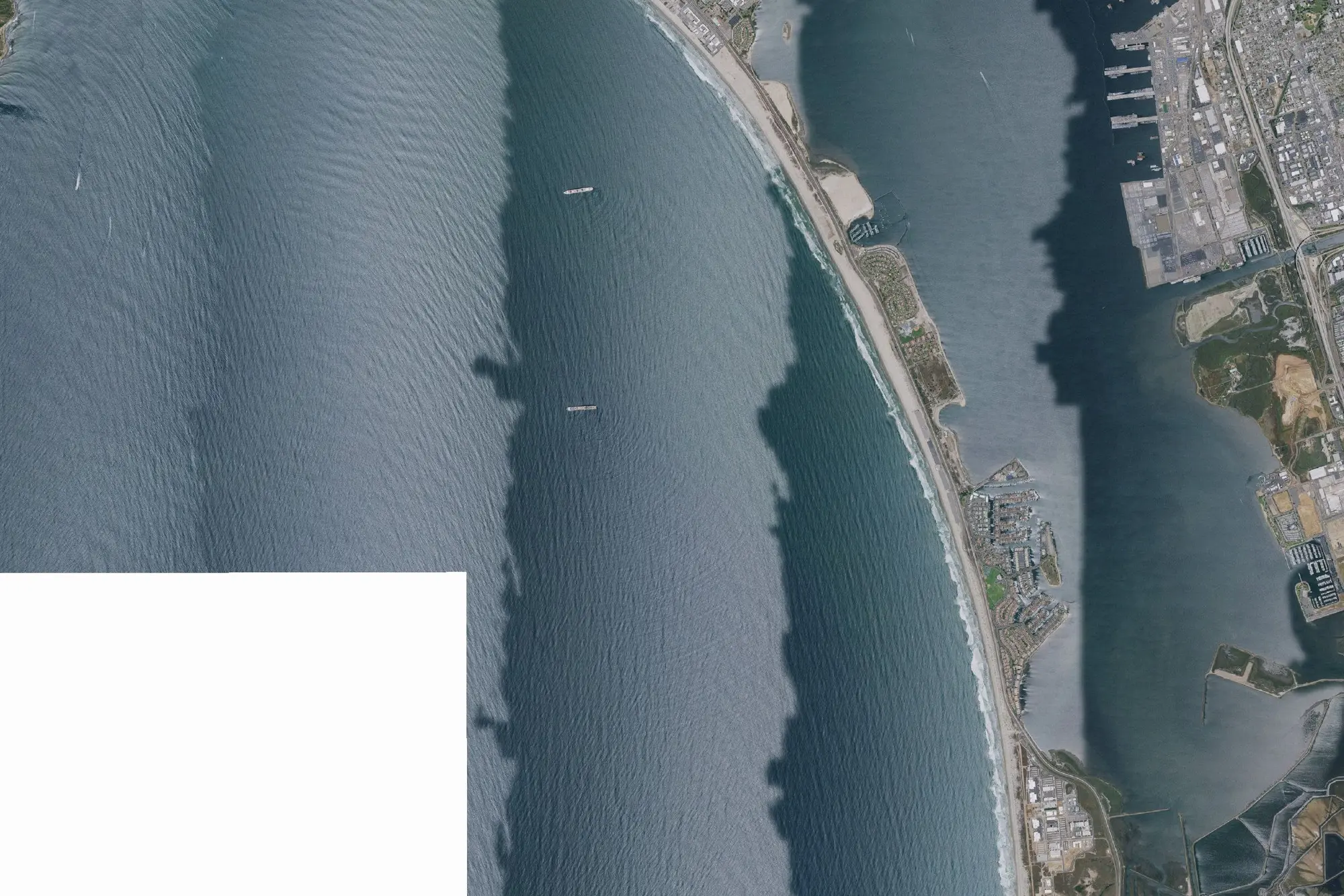 Aerial view of Silver Strand State Beach