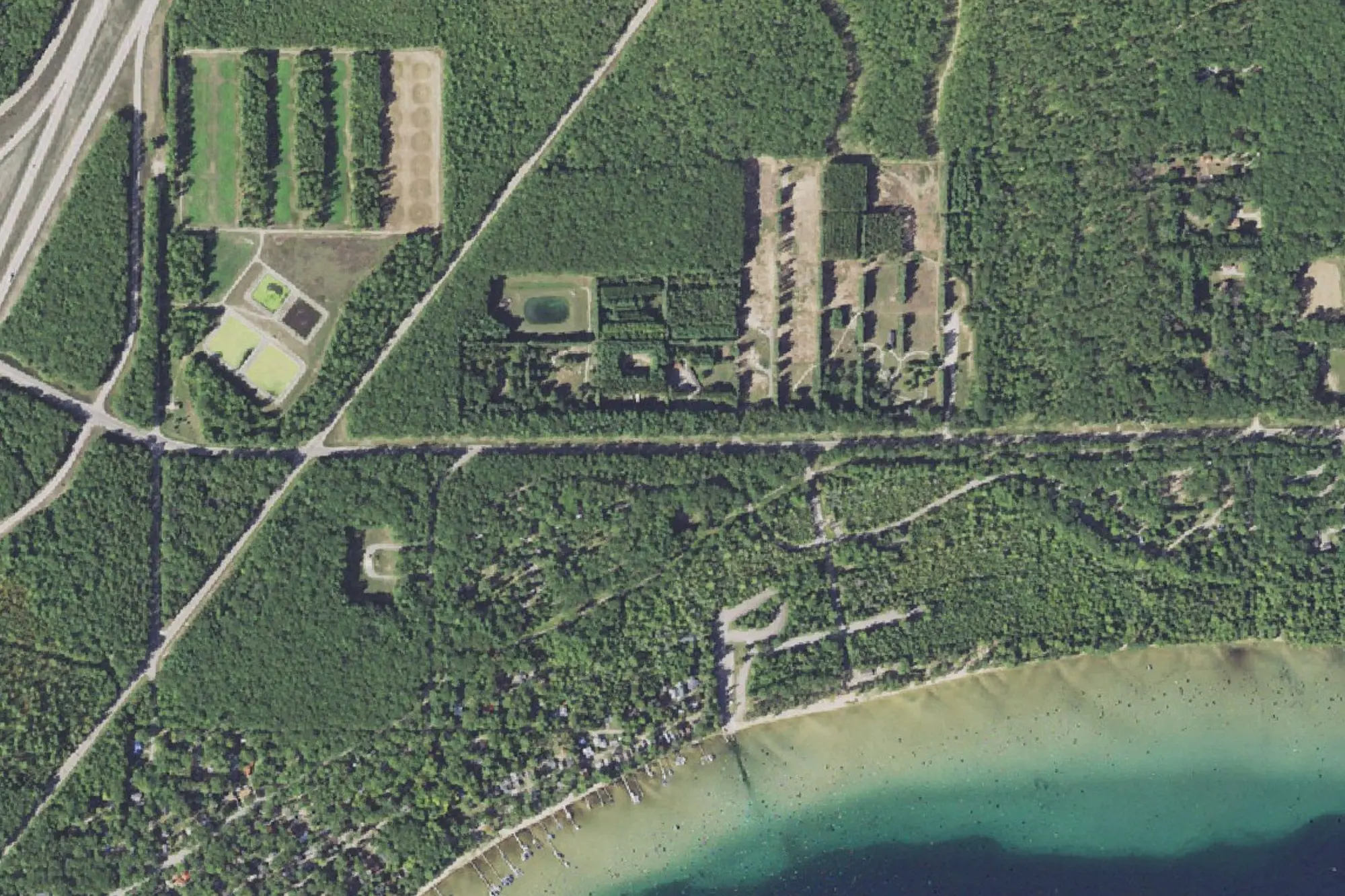 Aerial view of North Higgins Lake State Park