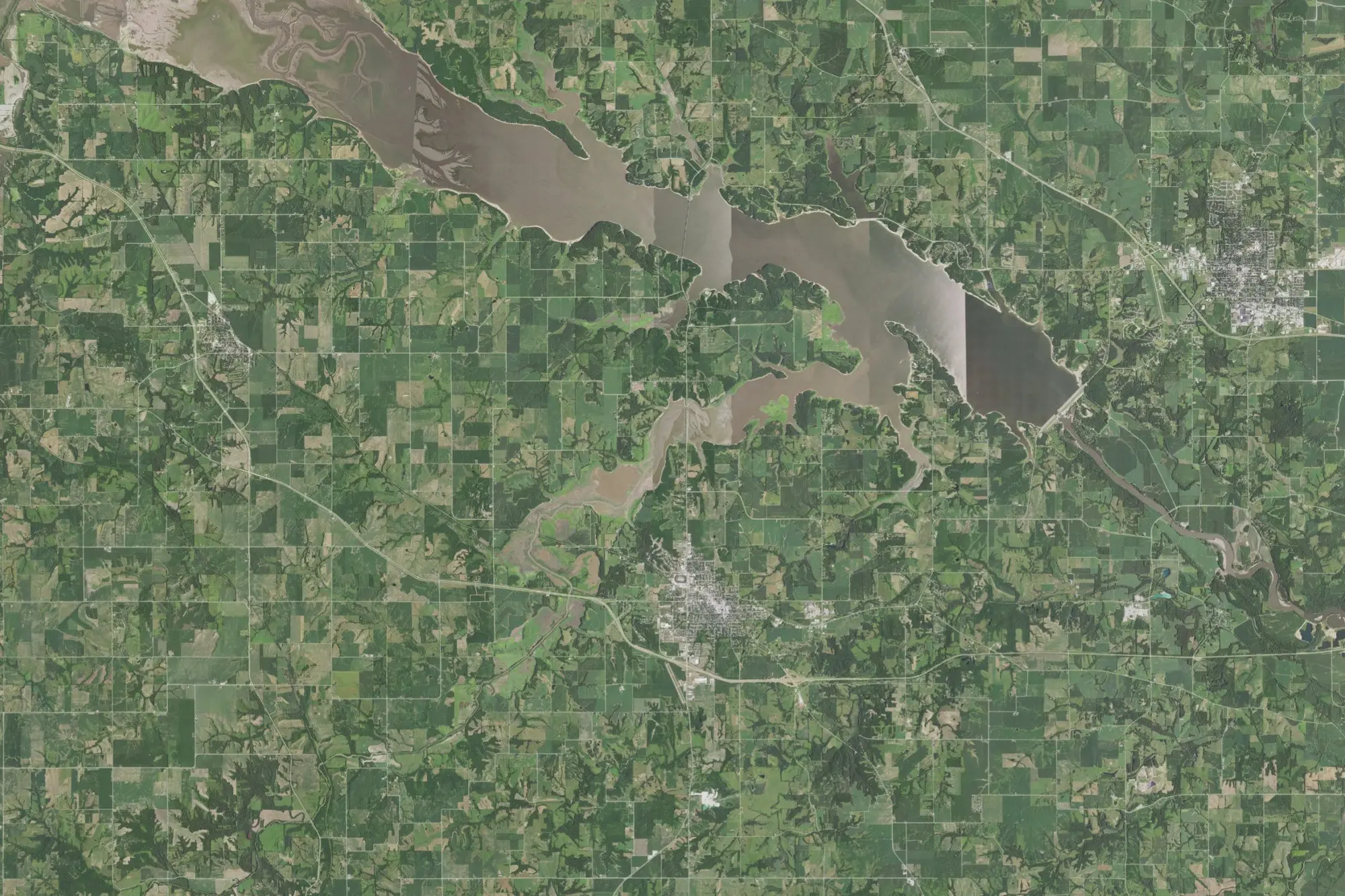 Aerial view of Lake Red Rock
