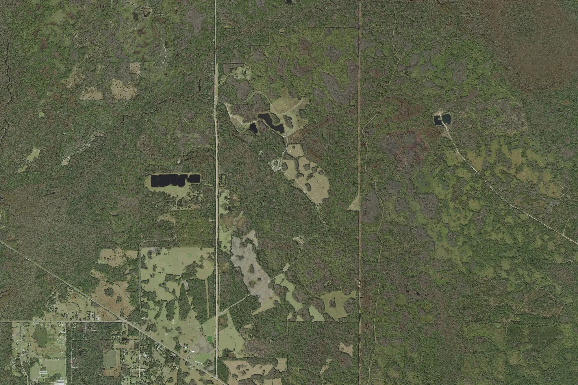 Aerial view of Colt Creek State Park