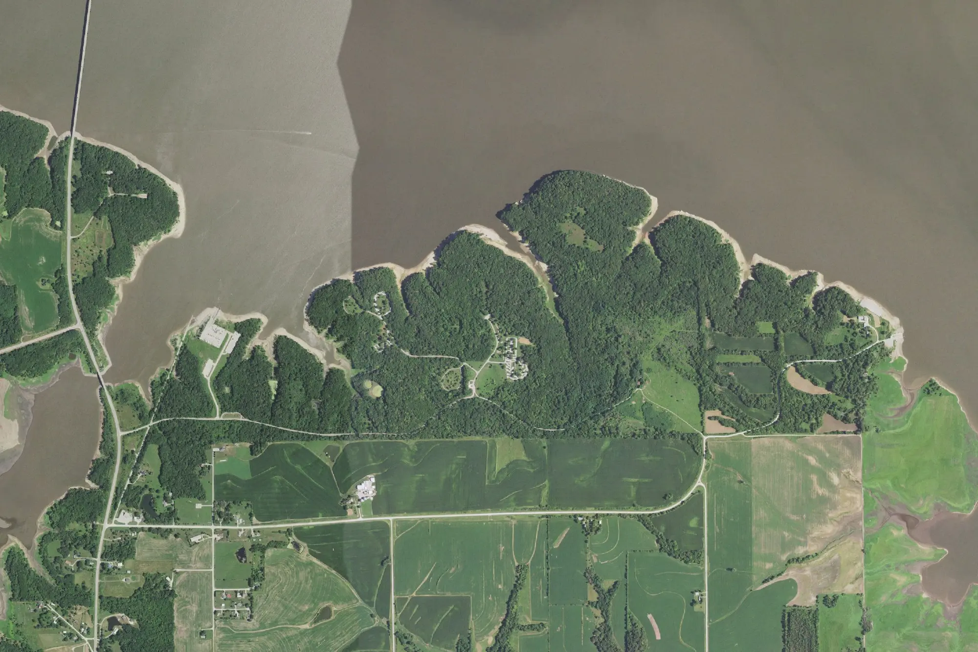 Aerial view of Elk Rock State Park