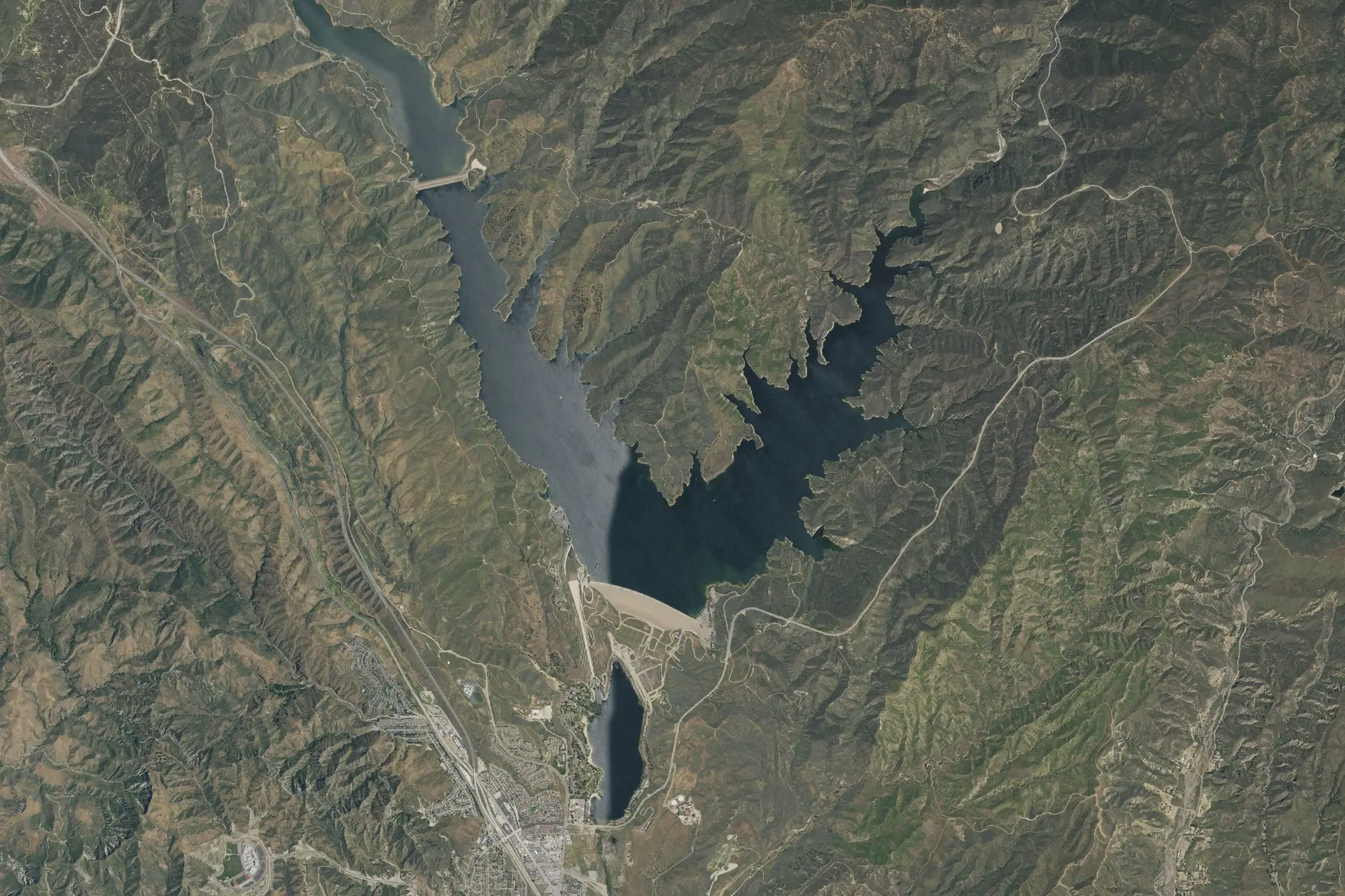 Aerial view of Castaic Lake State Recreation Area