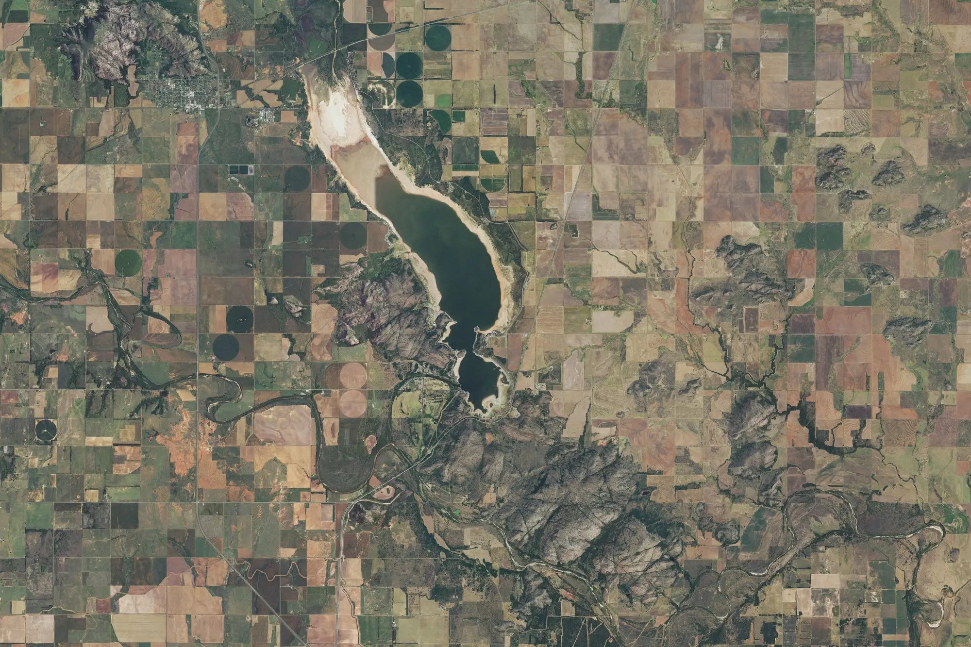 Aerial view of Quartz Mountain State Resort Park