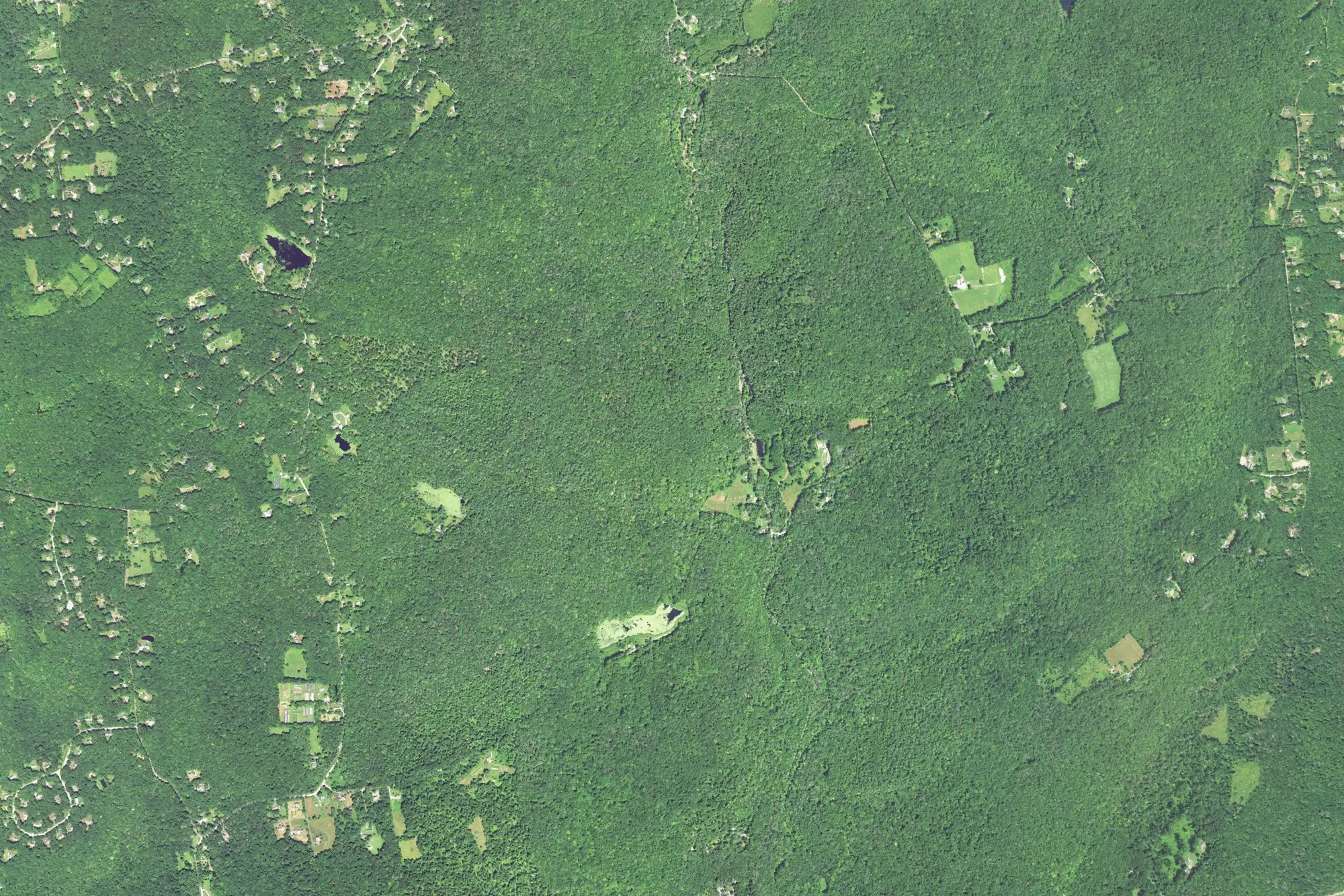 Aerial view of Devils Hopyard State Park