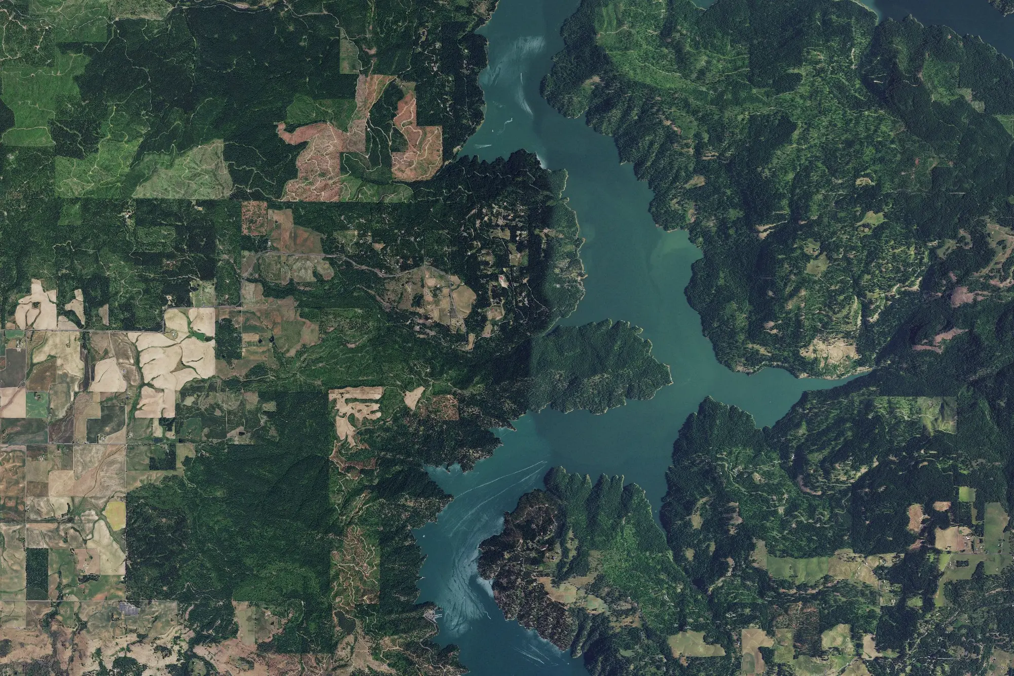 Aerial view of Dworshak State Park