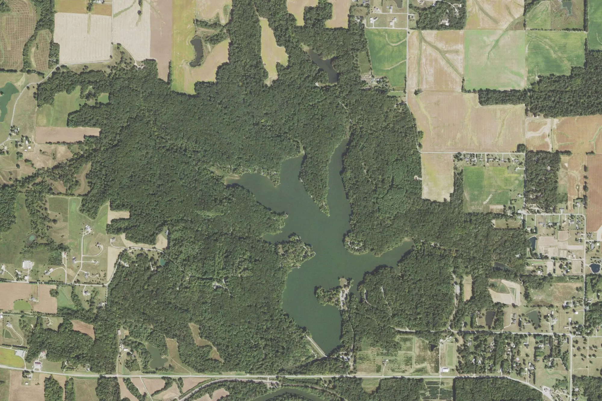 Aerial view of Lake Murphysboro State Park