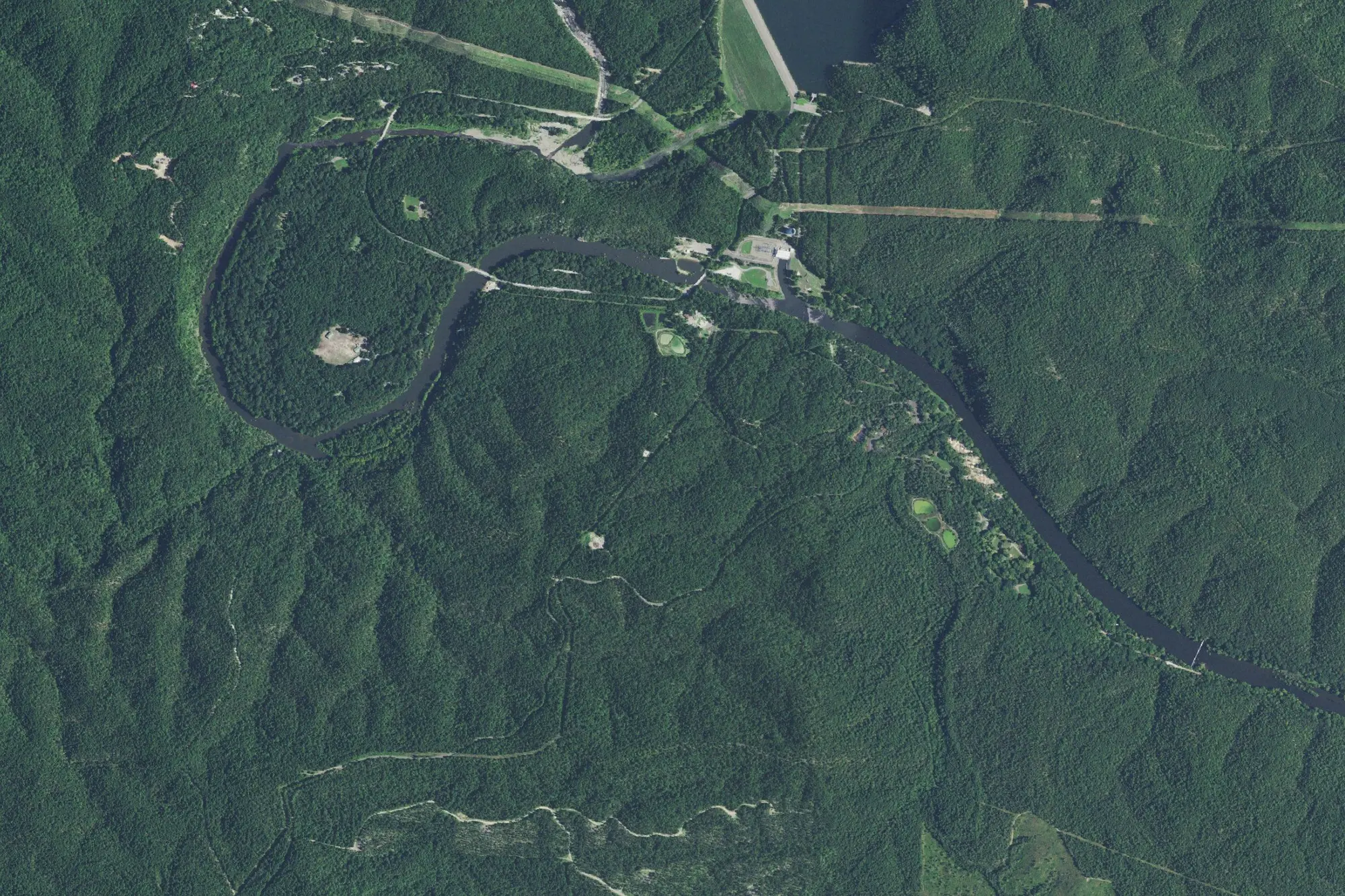Aerial view of Beavers Bend State Resort Park