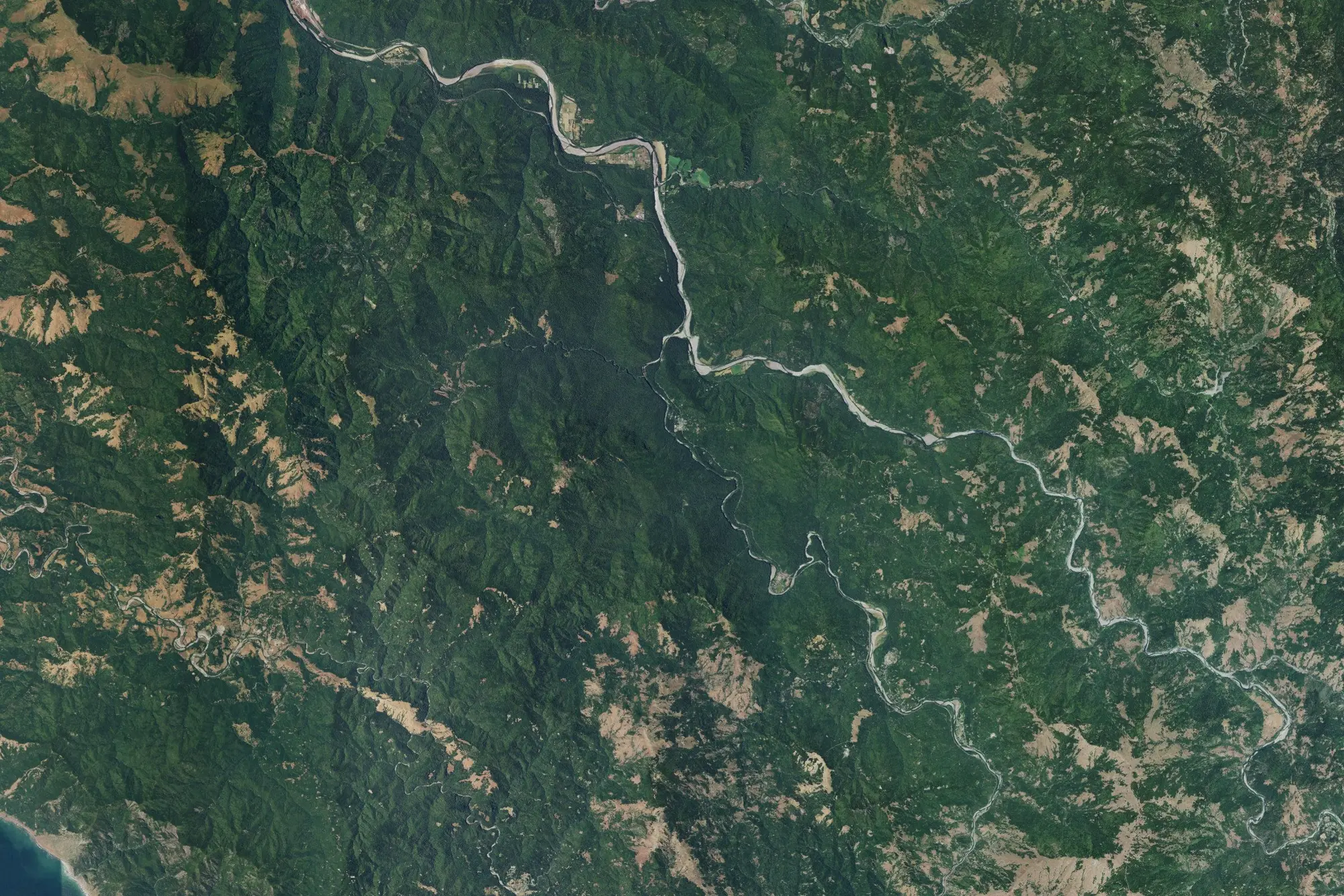 Aerial view of Humboldt Redwoods State Park