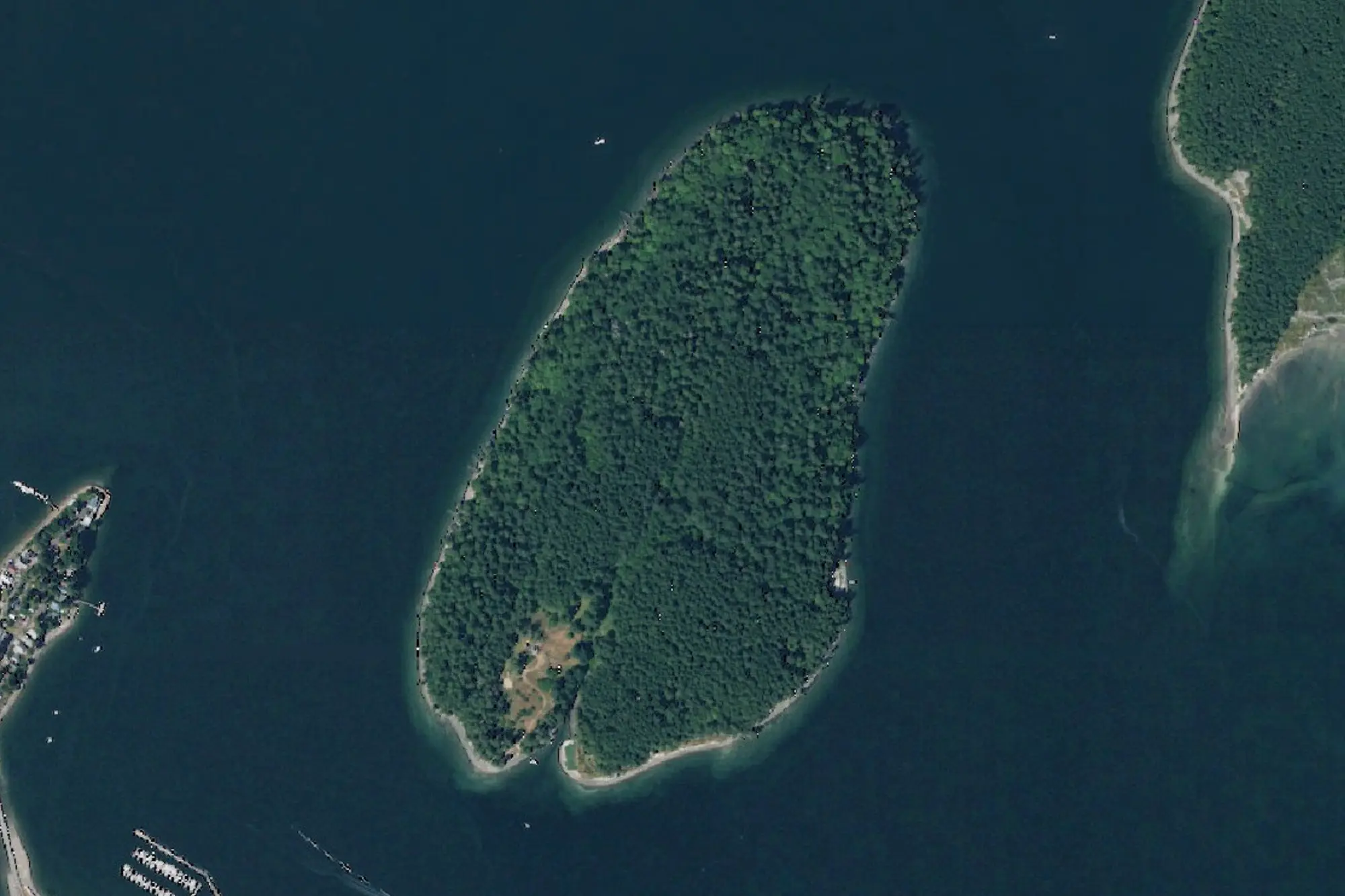 Aerial view of Hope Island