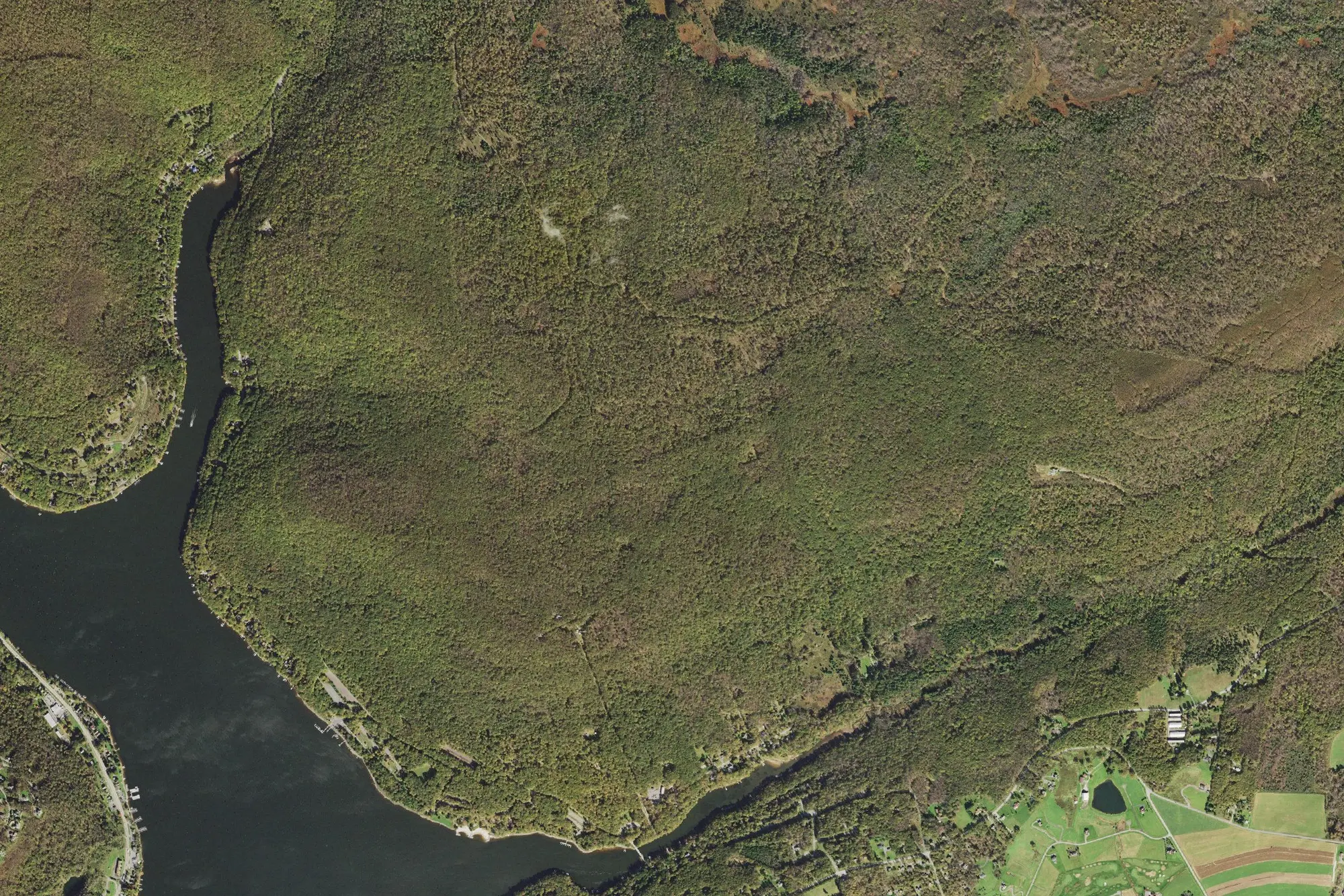Aerial view of Deep Creek Lake Sp