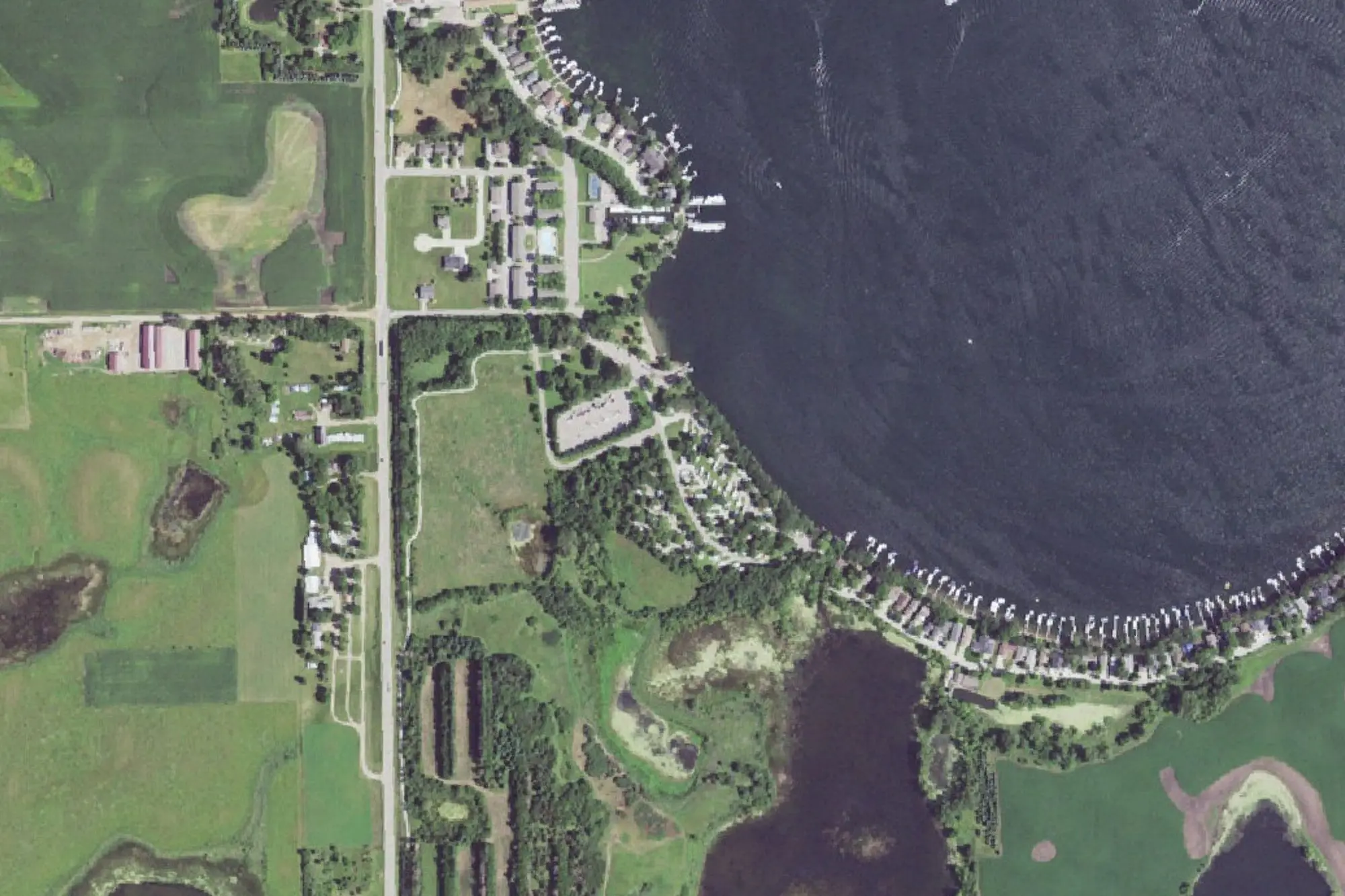 Aerial view of Emmerson Bay State Recreation Area