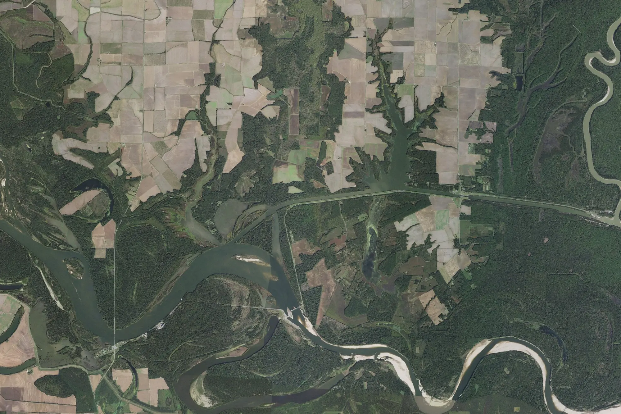 Aerial view of Wilbur D. Mills Pool Recreation Area